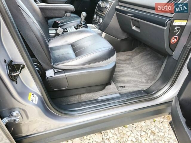 Сірий Ленд Ровер Freelander, об'ємом двигуна 2.18 л та пробігом 227 тис. км за 13800 $, фото 32 на Automoto.ua