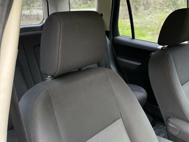 Сірий Ленд Ровер Freelander, об'ємом двигуна 2.2 л та пробігом 295 тис. км за 13200 $, фото 9 на Automoto.ua