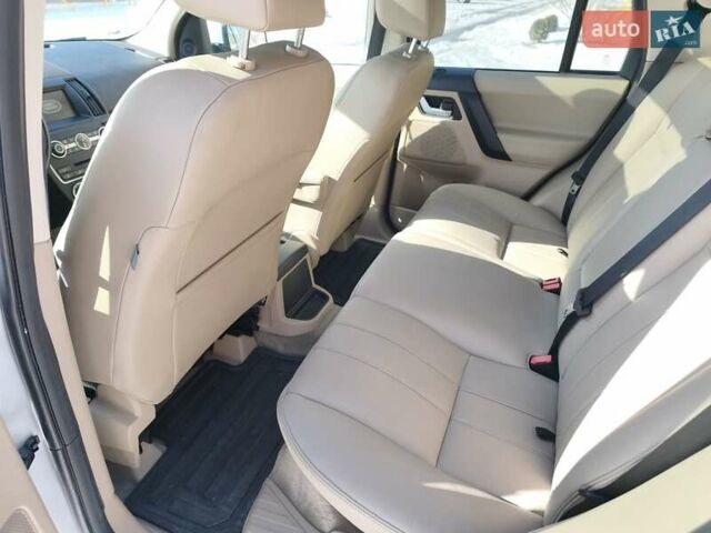 Сірий Ленд Ровер Freelander, об'ємом двигуна 2 л та пробігом 141 тис. км за 11400 $, фото 9 на Automoto.ua