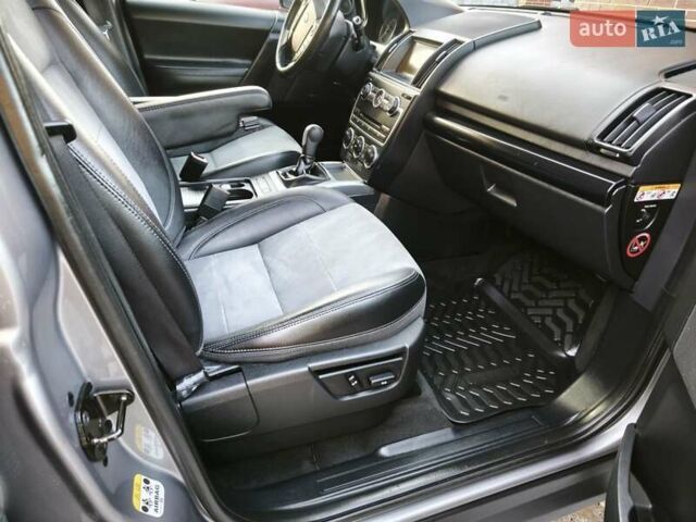 Серый Ленд Ровер Фрилендер, объемом двигателя 2.2 л и пробегом 186 тыс. км за 14300 $, фото 29 на Automoto.ua