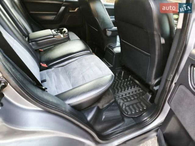 Серый Ленд Ровер Фрилендер, объемом двигателя 2.2 л и пробегом 186 тыс. км за 14300 $, фото 35 на Automoto.ua