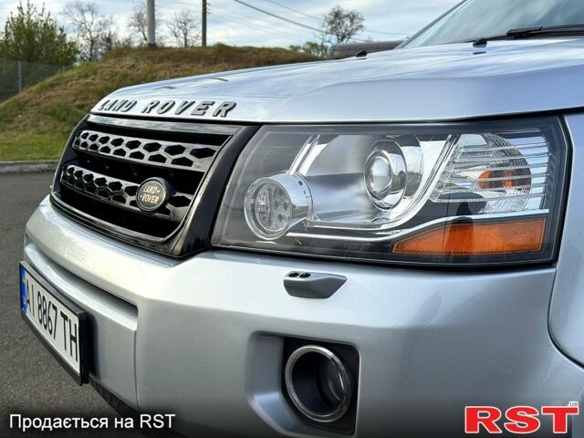 Сірий Ленд Ровер Freelander, об'ємом двигуна 2 л та пробігом 144 тис. км за 12999 $, фото 6 на Automoto.ua