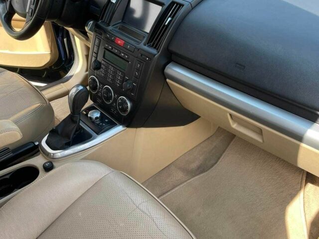 Синій Ленд Ровер Freelander, об'ємом двигуна 2.2 л та пробігом 320 тис. км за 10000 $, фото 6 на Automoto.ua