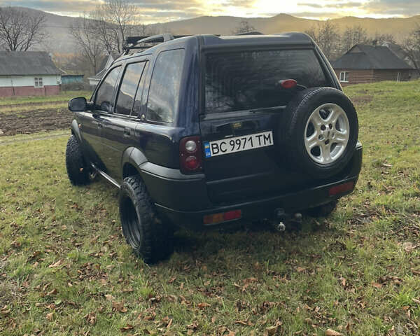 Синий Ленд Ровер Фрилендер, объемом двигателя 1.99 л и пробегом 380 тыс. км за 4250 $, фото 3 на Automoto.ua