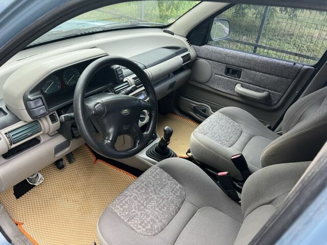 Синій Ленд Ровер Freelander, об'ємом двигуна 1.8 л та пробігом 265 тис. км за 3490 $, фото 5 на Automoto.ua