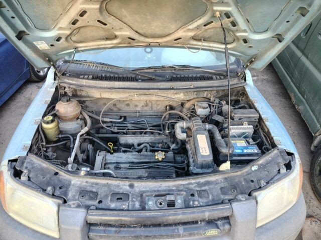 Синий Ленд Ровер Фрилендер, объемом двигателя 1.8 л и пробегом 400 тыс. км за 2000 $, фото 4 на Automoto.ua