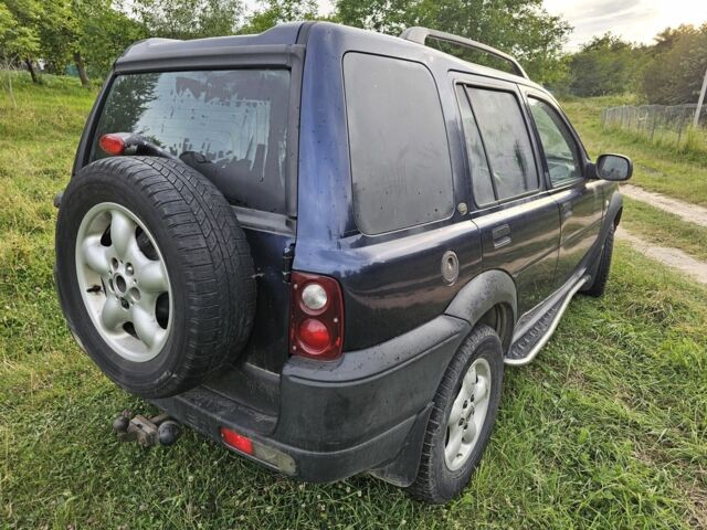 Синій Ленд Ровер Freelander, об'ємом двигуна 2 л та пробігом 350 тис. км за 1801 $, фото 4 на Automoto.ua