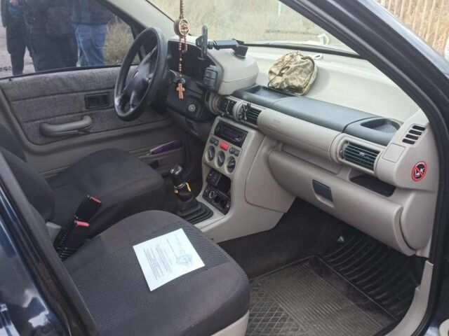 Синий Ленд Ровер Фрилендер, объемом двигателя 0 л и пробегом 150 тыс. км за 1429 $, фото 3 на Automoto.ua