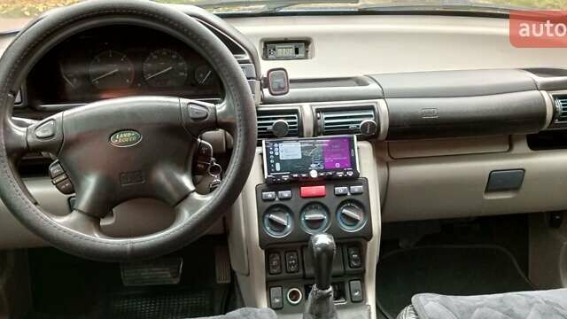 Синий Ленд Ровер Фрилендер, объемом двигателя 1.95 л и пробегом 200 тыс. км за 7200 $, фото 4 на Automoto.ua