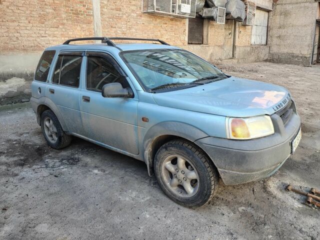 Синий Ленд Ровер Фрилендер, объемом двигателя 1.8 л и пробегом 400 тыс. км за 2000 $, фото 1 на Automoto.ua
