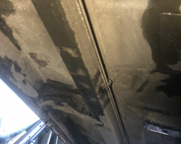 Синий Ленд Ровер Фрилендер, объемом двигателя 2 л и пробегом 308 тыс. км за 2500 $, фото 4 на Automoto.ua