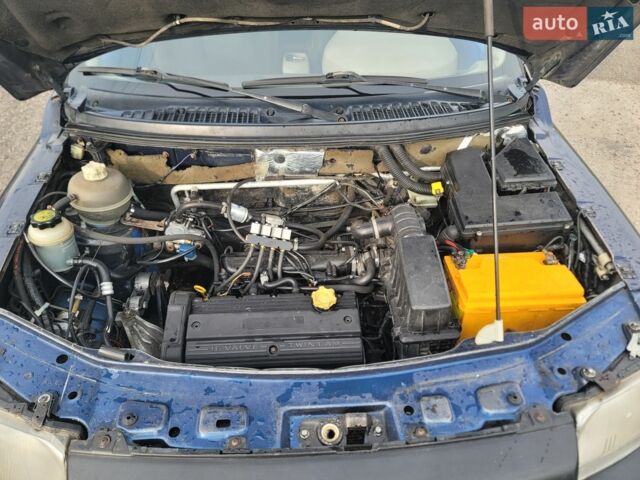Синій Ленд Ровер Freelander, об'ємом двигуна 1.8 л та пробігом 164 тис. км за 3400 $, фото 14 на Automoto.ua