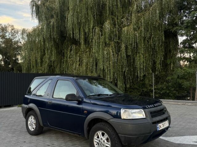 Синій Ленд Ровер Freelander, об'ємом двигуна 2 л та пробігом 360 тис. км за 3789 $, фото 1 на Automoto.ua