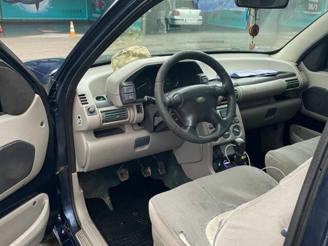 Синий Ленд Ровер Фрилендер, объемом двигателя 2 л и пробегом 196 тыс. км за 3000 $, фото 6 на Automoto.ua