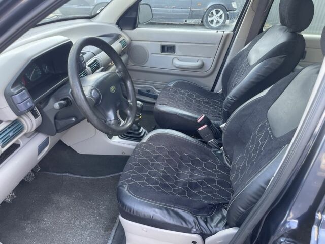 Синій Ленд Ровер Freelander, об'ємом двигуна 1.8 л та пробігом 190 тис. км за 4700 $, фото 14 на Automoto.ua