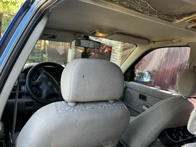 Синій Ленд Ровер Freelander, об'ємом двигуна 2 л та пробігом 230 тис. км за 4759 $, фото 6 на Automoto.ua