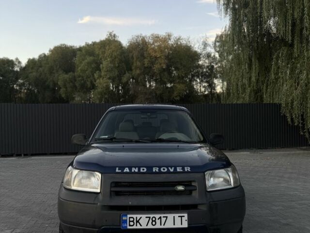 Синій Ленд Ровер Freelander, об'ємом двигуна 2 л та пробігом 360 тис. км за 3789 $, фото 4 на Automoto.ua