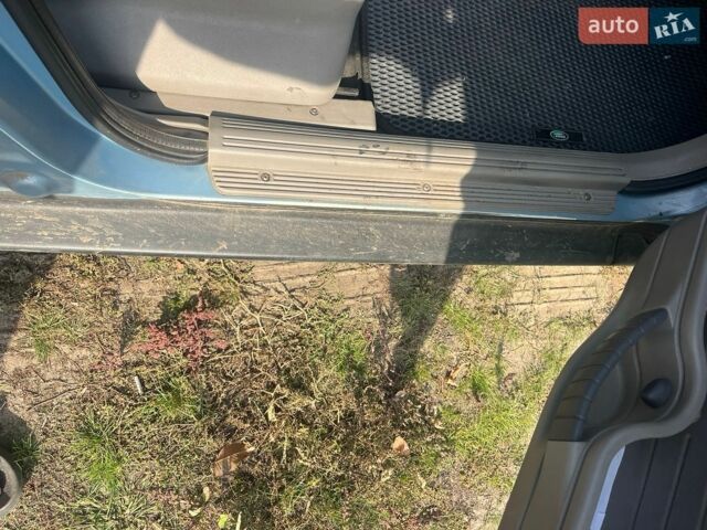 Синій Ленд Ровер Freelander, об'ємом двигуна 2 л та пробігом 260 тис. км за 5000 $, фото 17 на Automoto.ua