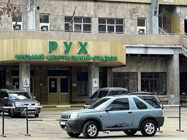 Синий Ленд Ровер Фрилендер, объемом двигателя 2 л и пробегом 240 тыс. км за 3700 $, фото 2 на Automoto.ua