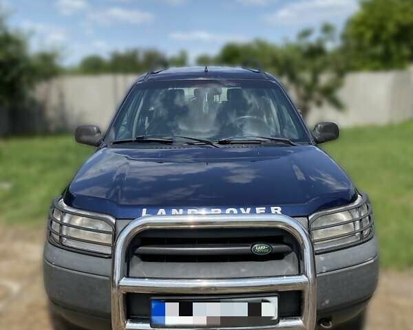 Синий Ленд Ровер Фрилендер, объемом двигателя 1.8 л и пробегом 180 тыс. км за 4500 $, фото 2 на Automoto.ua