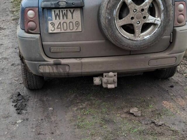 Синий Ленд Ровер Фрилендер, объемом двигателя 2 л и пробегом 278 тыс. км за 2135 $, фото 2 на Automoto.ua