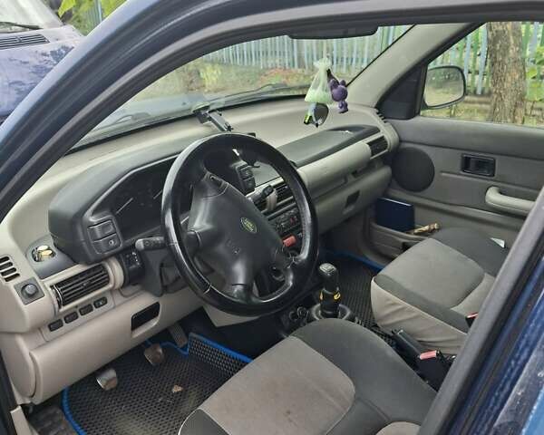 Синій Ленд Ровер Freelander, об'ємом двигуна 1.95 л та пробігом 349 тис. км за 4000 $, фото 1 на Automoto.ua