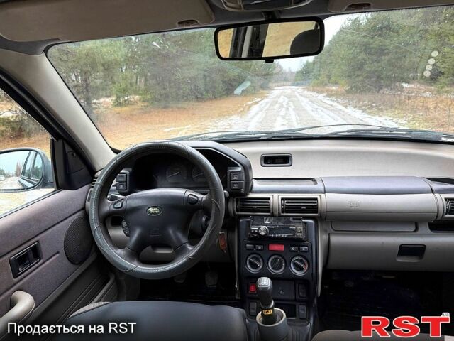 Синий Ленд Ровер Фрилендер, объемом двигателя 2 л и пробегом 225 тыс. км за 4950 $, фото 10 на Automoto.ua