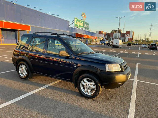 Синій Ленд Ровер Freelander, об'ємом двигуна 2.5 л та пробігом 230 тис. км за 3500 $, фото 1 на Automoto.ua