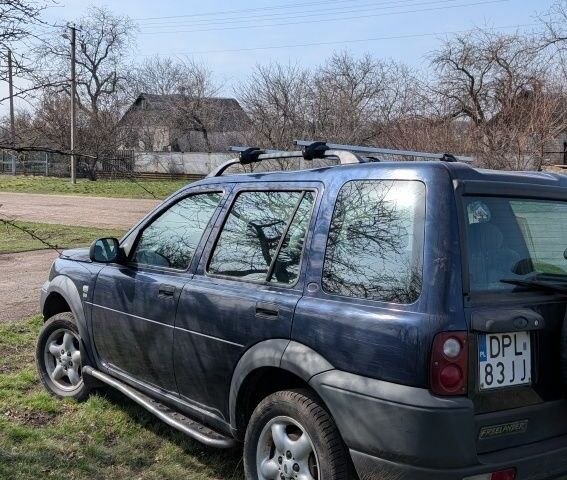 Синій Ленд Ровер Freelander, об'ємом двигуна 2 л та пробігом 250 тис. км за 3500 $, фото 2 на Automoto.ua