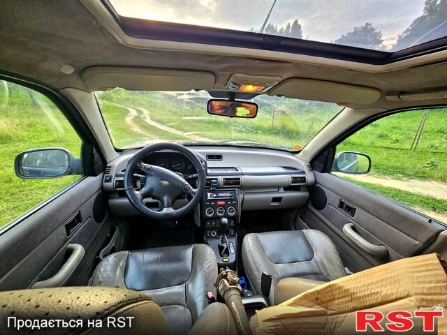 Синій Ленд Ровер Freelander, об'ємом двигуна 2 л та пробігом 0 тис. км за 1800 $, фото 6 на Automoto.ua