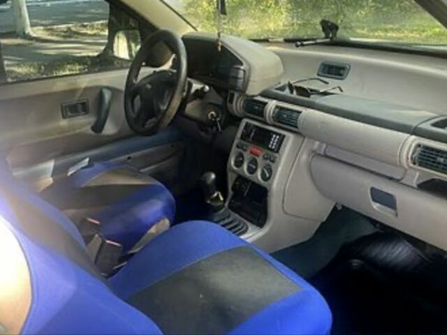 Синий Ленд Ровер Фрилендер, объемом двигателя 1.8 л и пробегом 200 тыс. км за 4500 $, фото 4 на Automoto.ua