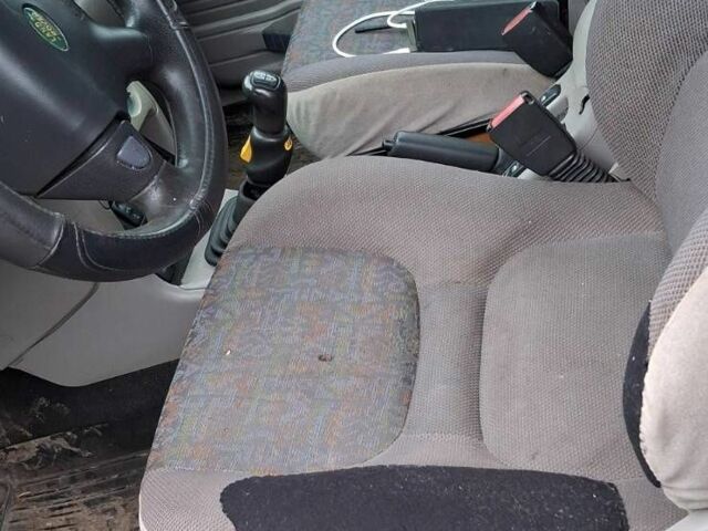 Синий Ленд Ровер Фрилендер, объемом двигателя 2 л и пробегом 278 тыс. км за 2135 $, фото 4 на Automoto.ua