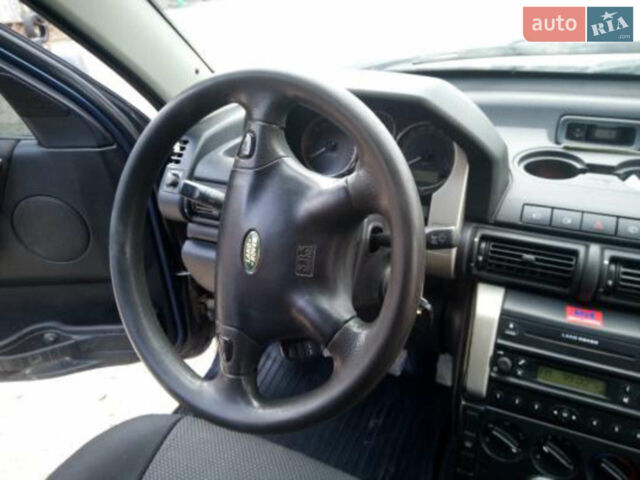 Синій Ленд Ровер Freelander, об'ємом двигуна 1.95 л та пробігом 235 тис. км за 6800 $, фото 5 на Automoto.ua