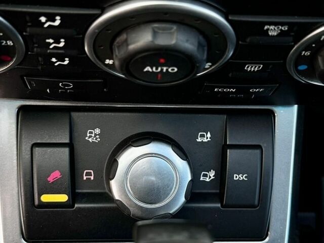 Синій Ленд Ровер Freelander, об'ємом двигуна 3.2 л та пробігом 205 тис. км за 9000 $, фото 42 на Automoto.ua