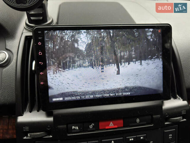 Синий Ленд Ровер Фрилендер, объемом двигателя 3.2 л и пробегом 220 тыс. км за 10400 $, фото 26 на Automoto.ua