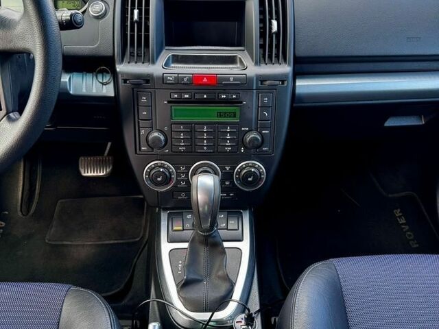 Синій Ленд Ровер Freelander, об'ємом двигуна 3.2 л та пробігом 205 тис. км за 9000 $, фото 29 на Automoto.ua