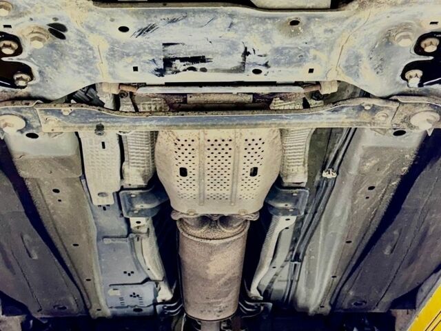 Синій Ленд Ровер Freelander, об'ємом двигуна 3.2 л та пробігом 205 тис. км за 9000 $, фото 56 на Automoto.ua