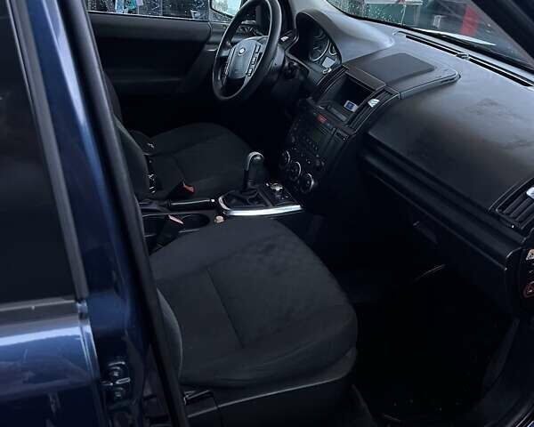 Синий Ленд Ровер Фрилендер, объемом двигателя 2.18 л и пробегом 223 тыс. км за 9000 $, фото 8 на Automoto.ua