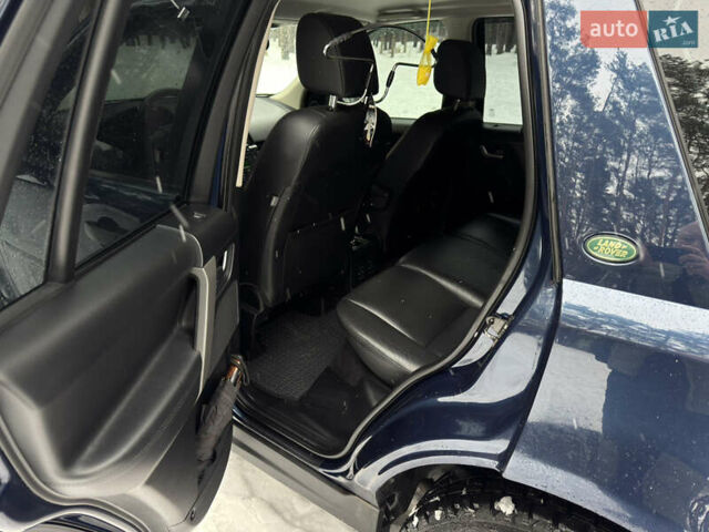 Синий Ленд Ровер Фрилендер, объемом двигателя 3.2 л и пробегом 220 тыс. км за 10400 $, фото 19 на Automoto.ua