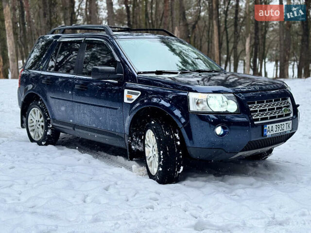 Синий Ленд Ровер Фрилендер, объемом двигателя 3.2 л и пробегом 220 тыс. км за 10400 $, фото 6 на Automoto.ua