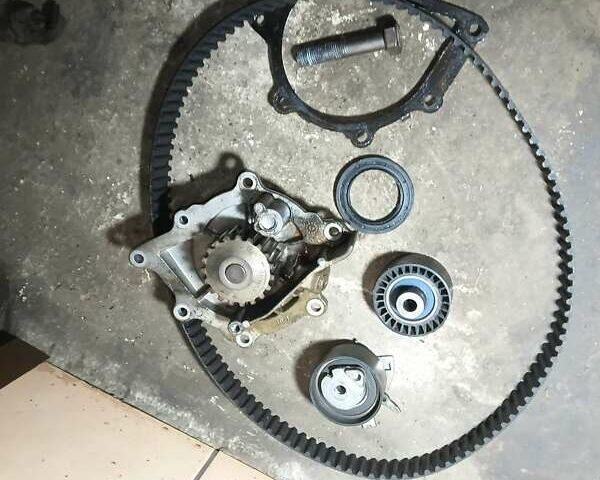 Синій Ленд Ровер Freelander, об'ємом двигуна 2.18 л та пробігом 280 тис. км за 7750 $, фото 17 на Automoto.ua