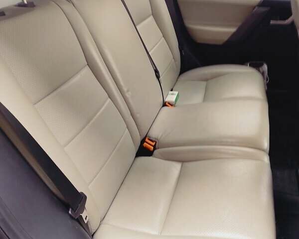 Синий Ленд Ровер Фрилендер, объемом двигателя 2.2 л и пробегом 323 тыс. км за 10000 $, фото 8 на Automoto.ua