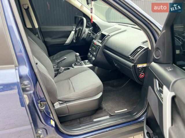 Синий Ленд Ровер Фрилендер, объемом двигателя 2.2 л и пробегом 249 тыс. км за 9100 $, фото 39 на Automoto.ua