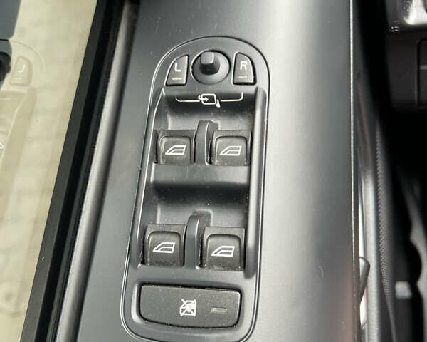 Синий Ленд Ровер Фрилендер, объемом двигателя 2.2 л и пробегом 249 тыс. км за 9100 $, фото 45 на Automoto.ua