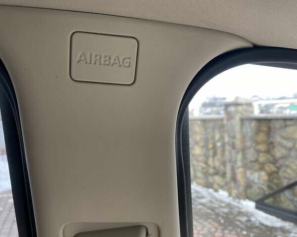 Синий Ленд Ровер Фрилендер, объемом двигателя 2.18 л и пробегом 233 тыс. км за 11900 $, фото 73 на Automoto.ua