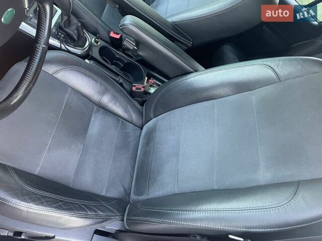 Синий Ленд Ровер Фрилендер, объемом двигателя 2.18 л и пробегом 240 тыс. км за 13300 $, фото 15 на Automoto.ua