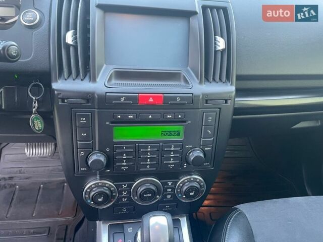 Синий Ленд Ровер Фрилендер, объемом двигателя 2.18 л и пробегом 240 тыс. км за 13300 $, фото 20 на Automoto.ua