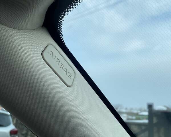 Синий Ленд Ровер Фрилендер, объемом двигателя 2.18 л и пробегом 233 тыс. км за 11900 $, фото 74 на Automoto.ua