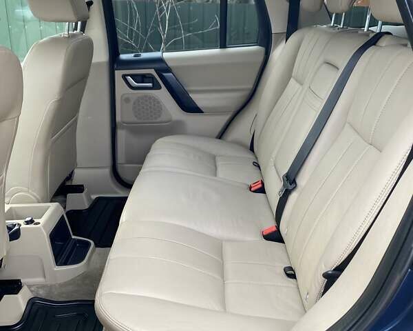 Синий Ленд Ровер Фрилендер, объемом двигателя 2.18 л и пробегом 233 тыс. км за 11900 $, фото 77 на Automoto.ua