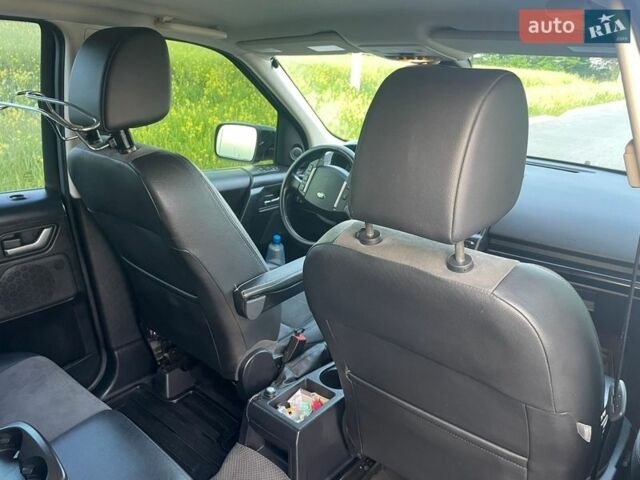 Синий Ленд Ровер Фрилендер, объемом двигателя 2.18 л и пробегом 240 тыс. км за 13300 $, фото 19 на Automoto.ua